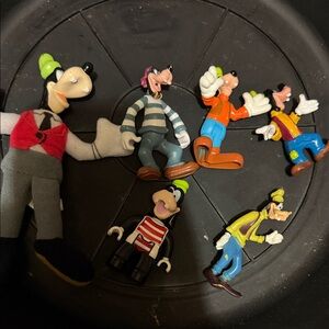 Goofy Character Toy Set - Multicolor